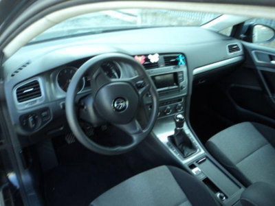 Volkswagen Golf 1.4 TGI 5p. Trendline BlueMotion (8)
