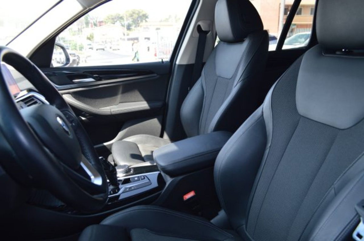 BMW X3 xDrive20d xLine (8)