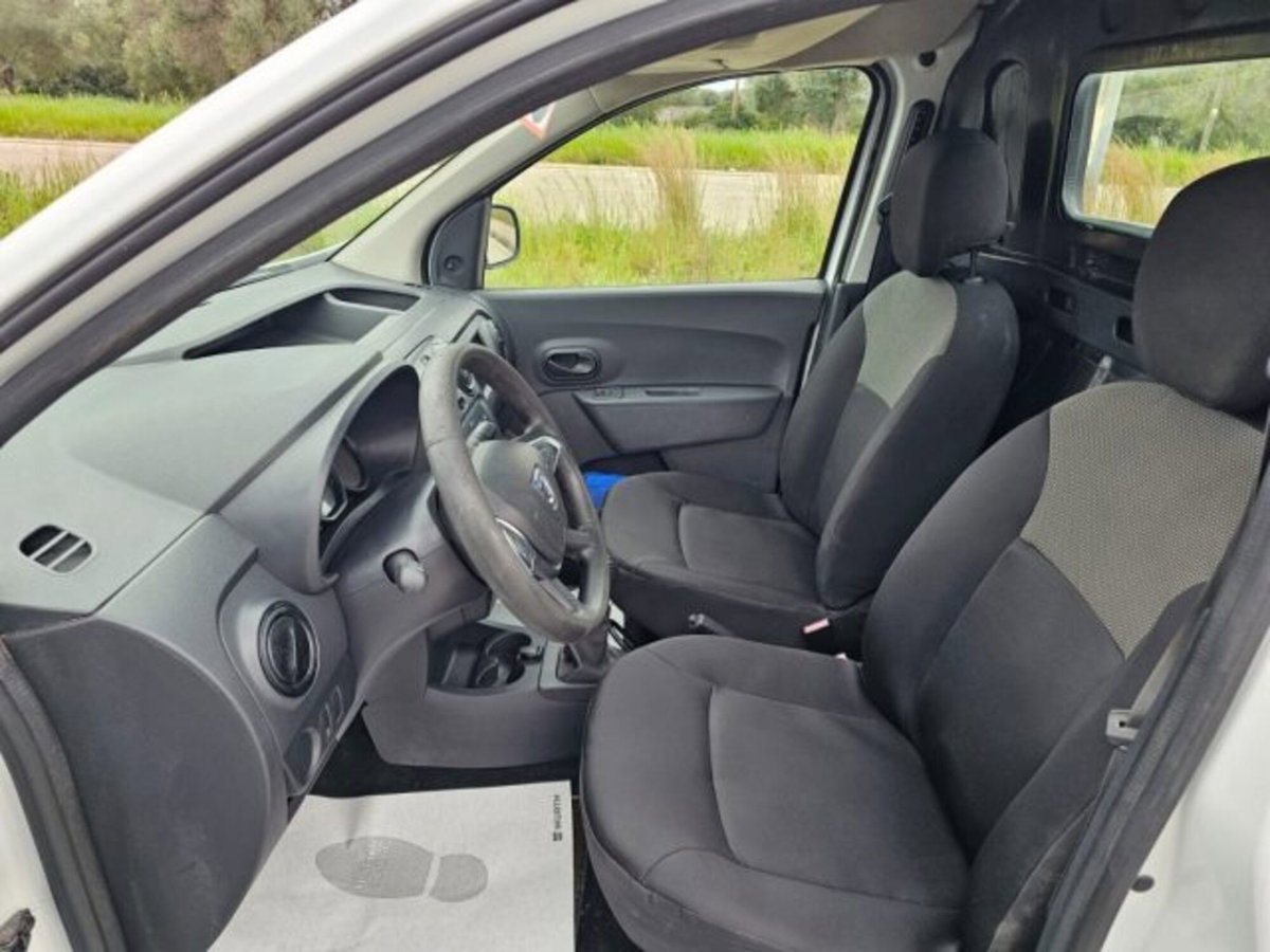 Dacia Dokker Pick-up 1.5 dCi 8V 90CV Start&Stop Pick-Up (10)