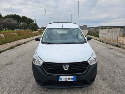 Dacia Dokker Pick-up 1.5 dCi 8V 90CV Start&Stop Pick-Up (2)