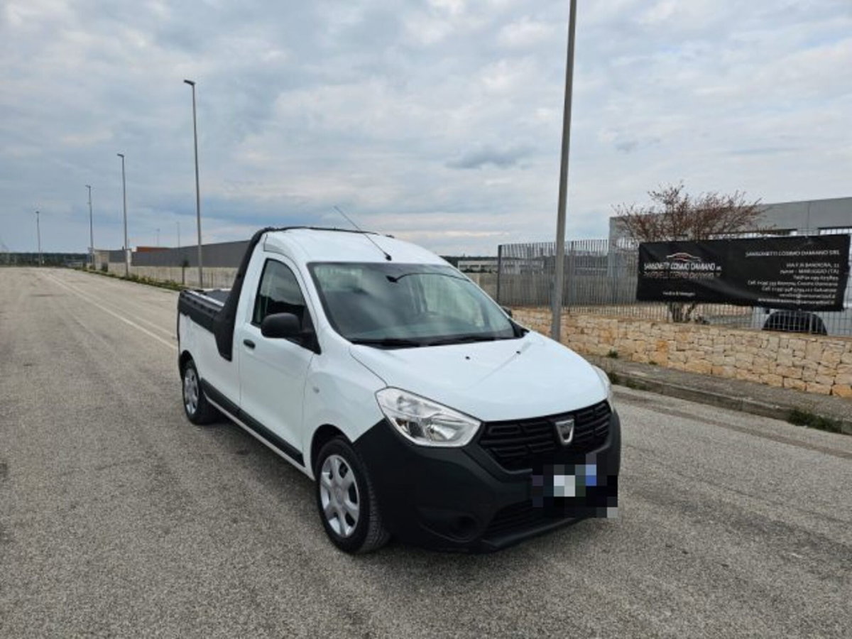 Dacia Dokker Pick-up 1.5 dCi 8V 90CV Start&Stop Pick-Up (3)
