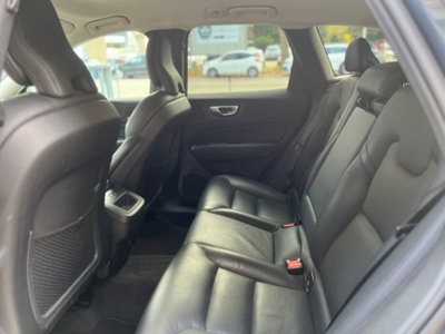 Volvo XC60 B4 automatico Plus Bright (13)