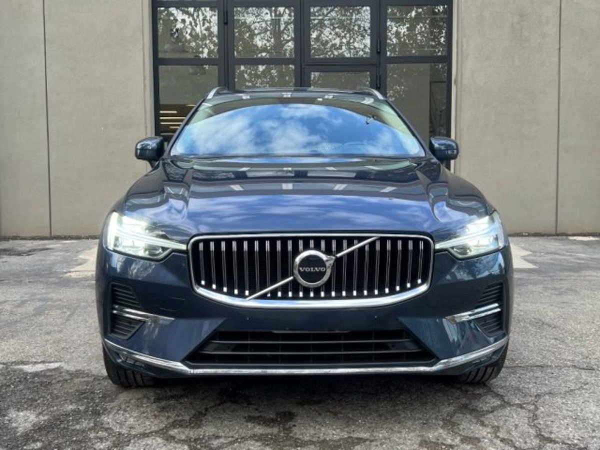 Volvo XC60 B4 automatico Plus Bright (2)