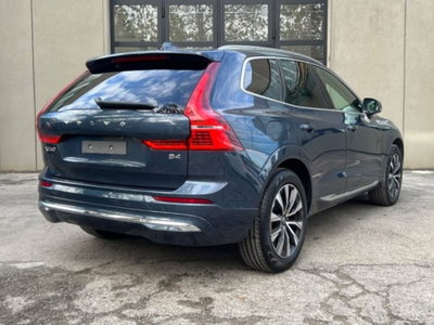 Volvo XC60 B4 automatico Plus Bright (7)