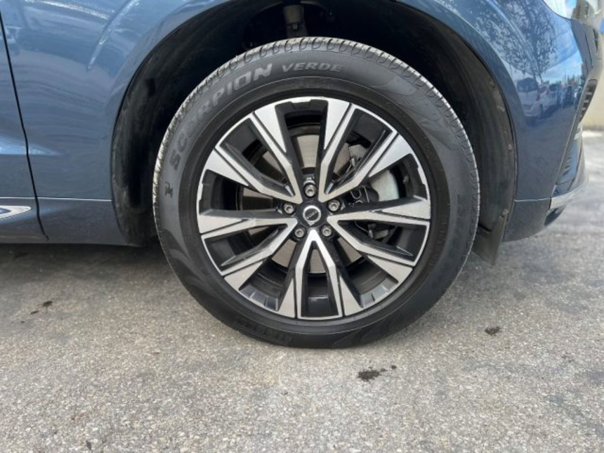 Volvo XC60 B4 automatico Plus Bright (9)