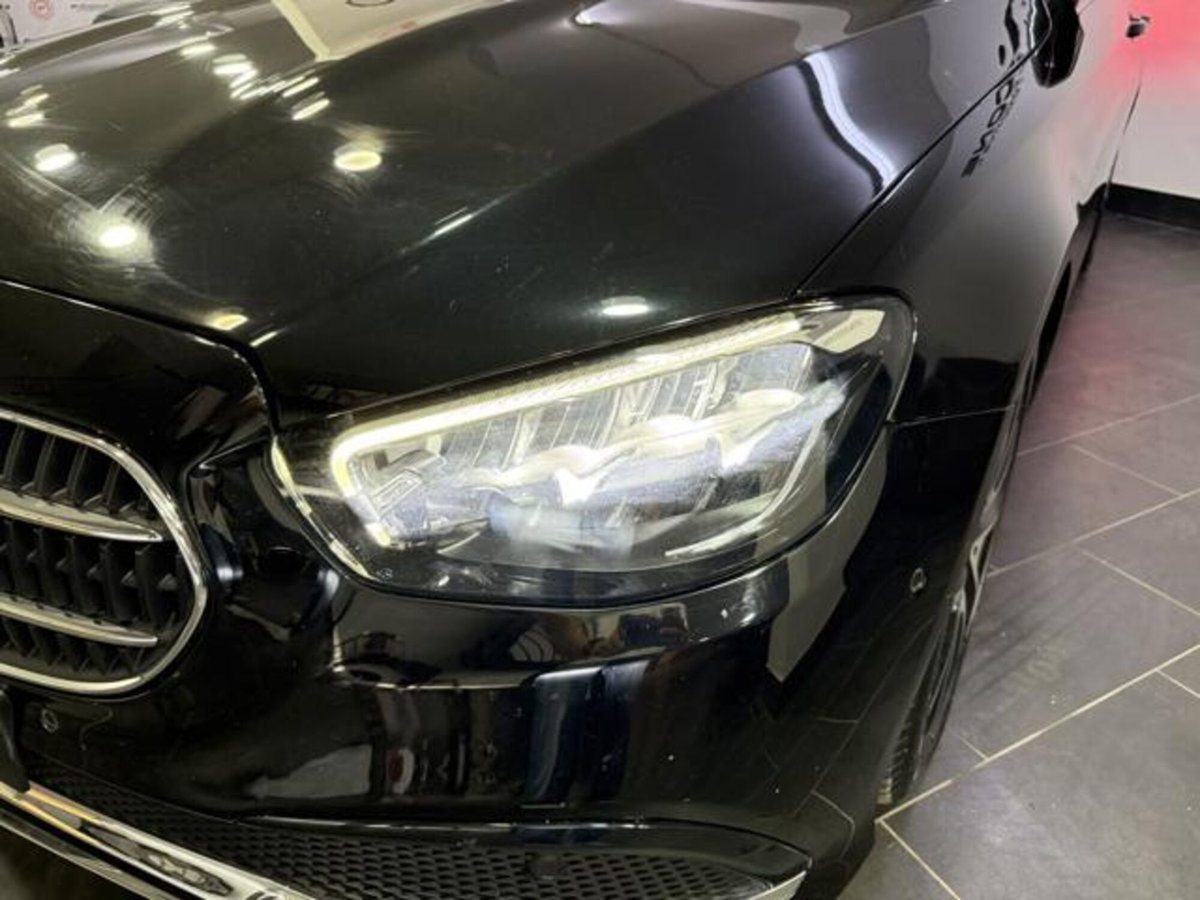 Mercedes-Benz Classe E 220 d 4Matic Auto Sport (3)