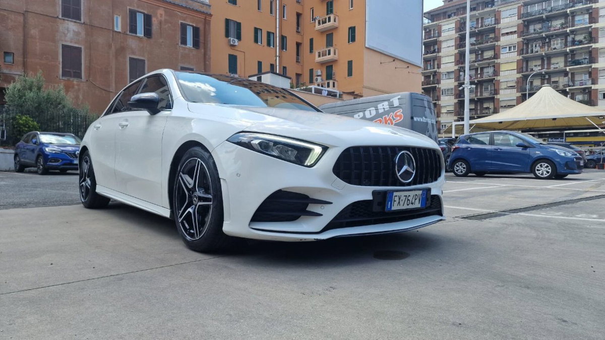 Mercedes-Benz Classe A 200 Premium (4)