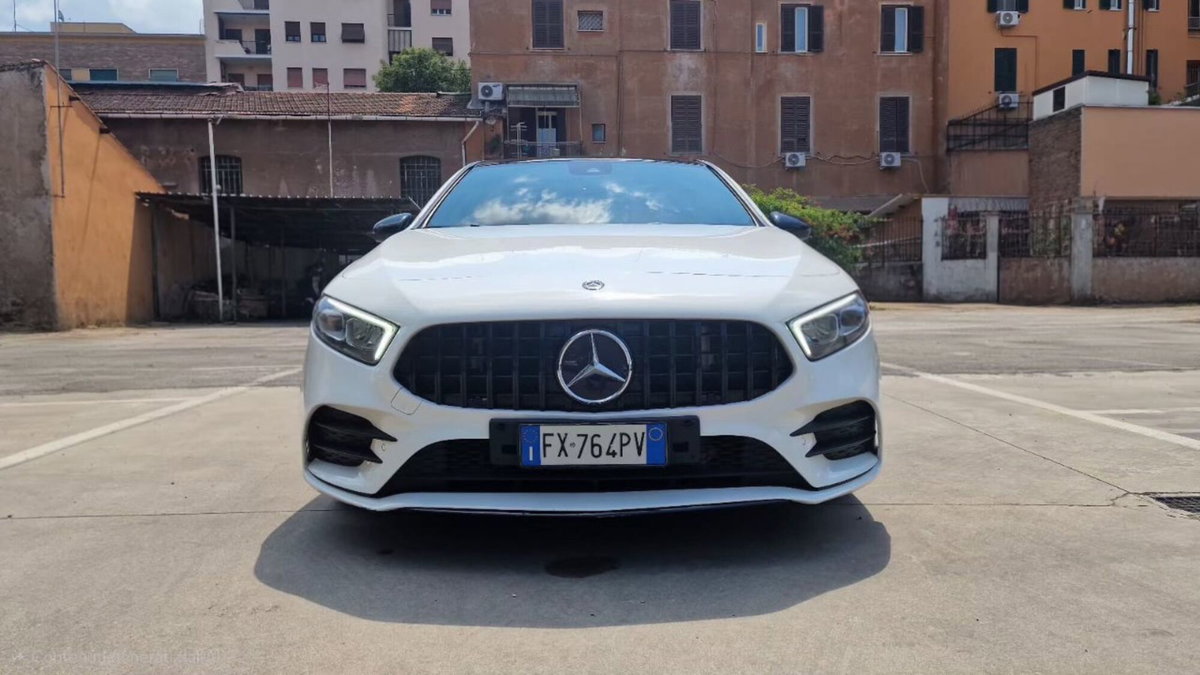 Mercedes-Benz Classe A 200 Premium (9)