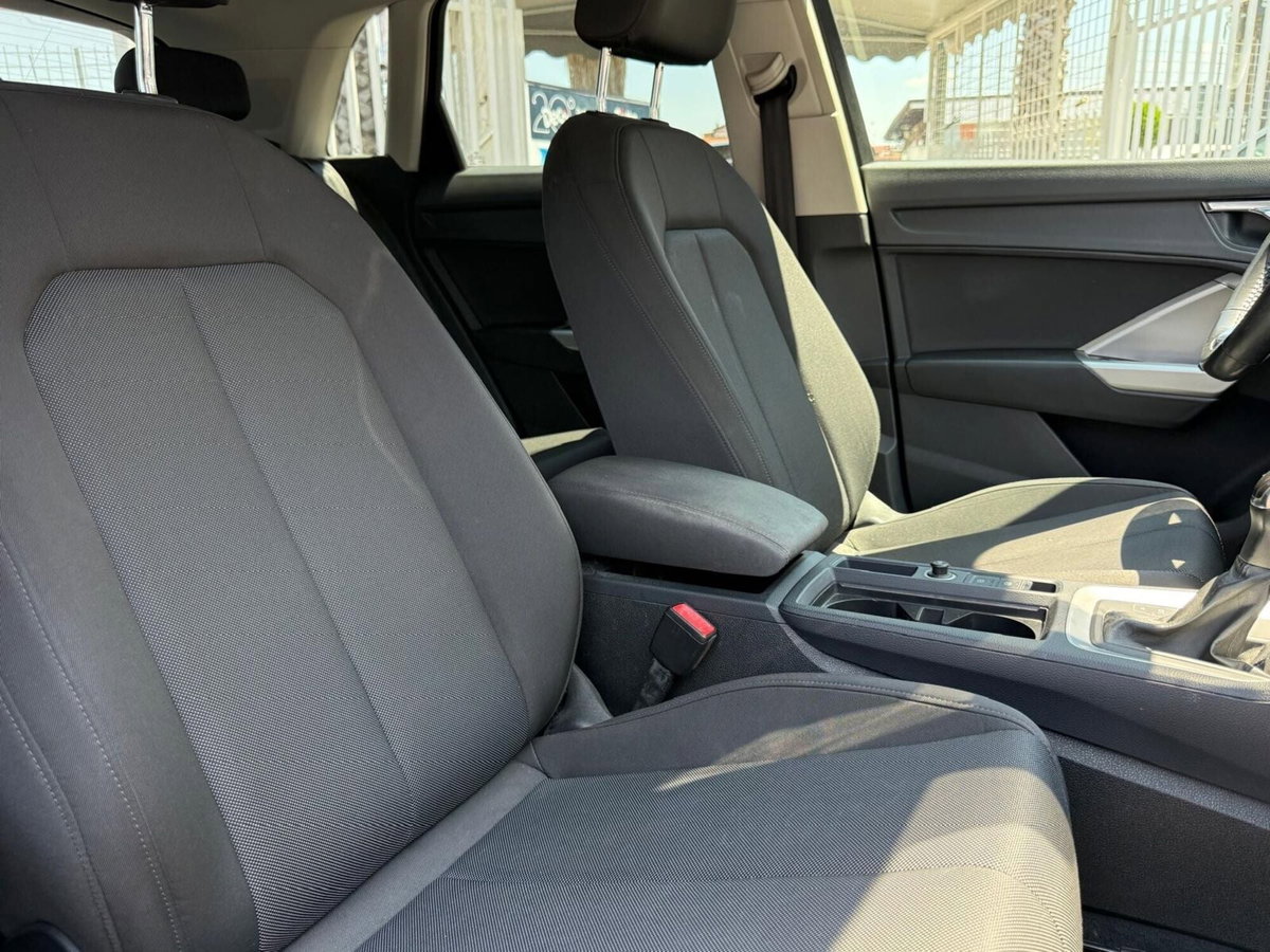 Audi Q3 Sportback 35 TDI quattro S tronic S line edition (13)
