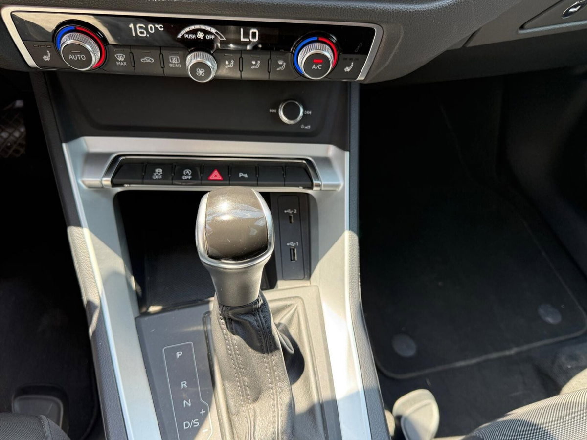 Audi Q3 Sportback 35 TDI quattro S tronic S line edition (16)