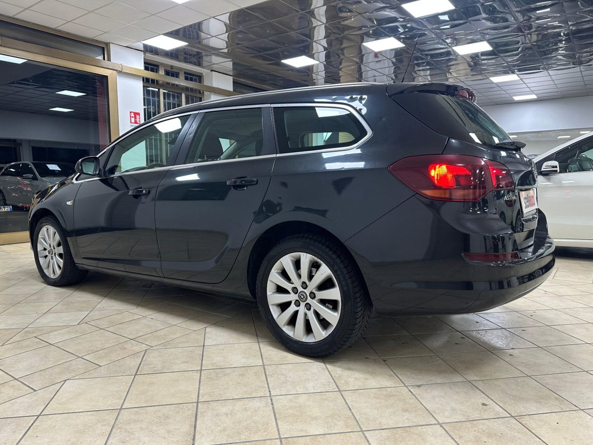 Opel Astra Station Wagon 1.7 CDTI 110CV Sports Cosmo (8)