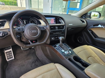 Audi A5 Coupé 3.0 V6 TDI 204 CV Business Plus (16)
