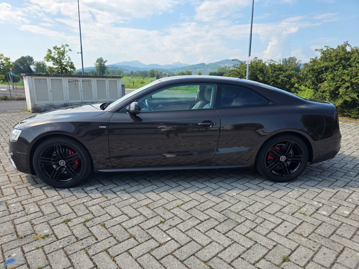Audi A5 Coupé 3.0 V6 TDI 204 CV Business Plus (4)