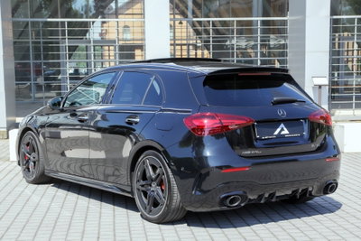 Mercedes-Benz Classe A 35 AMG 4Matic (11)