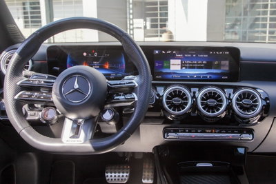 Mercedes-Benz Classe A 35 AMG 4Matic (18)