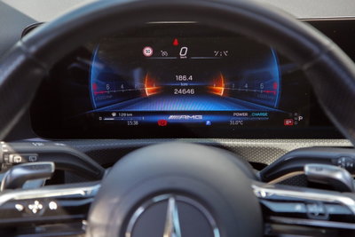 Mercedes-Benz Classe A 35 AMG 4Matic (20)