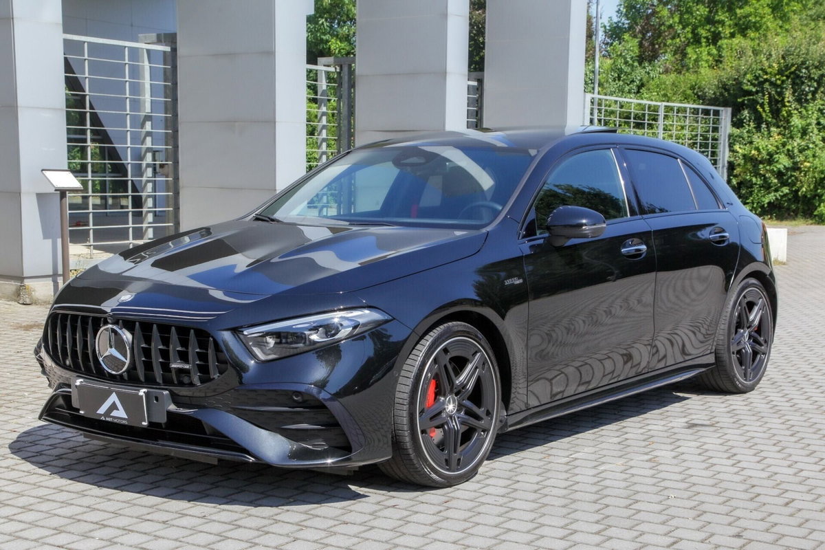 Mercedes-Benz Classe A 35 AMG 4Matic (9)