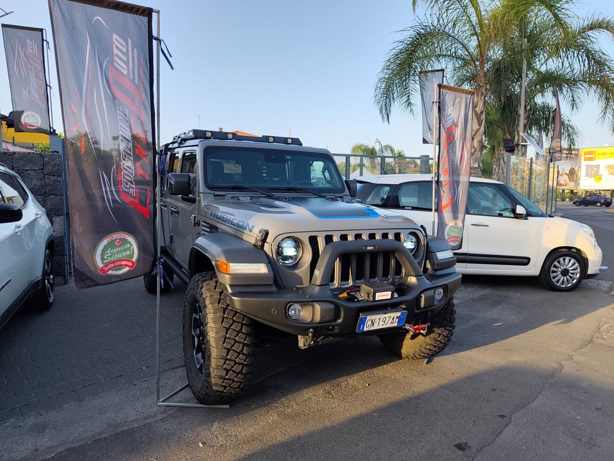 Jeep Wrangler Unlimited 2.0 atx phev Rubicon 4xe auto (3)