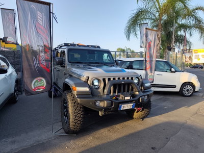 Jeep Wrangler Unlimited 2.0 atx phev Rubicon 4xe auto (3)