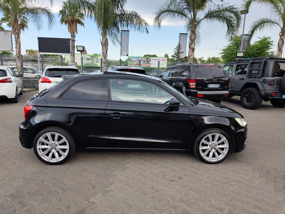 Audi A1 1.6 TDI 116 CV Design (10)