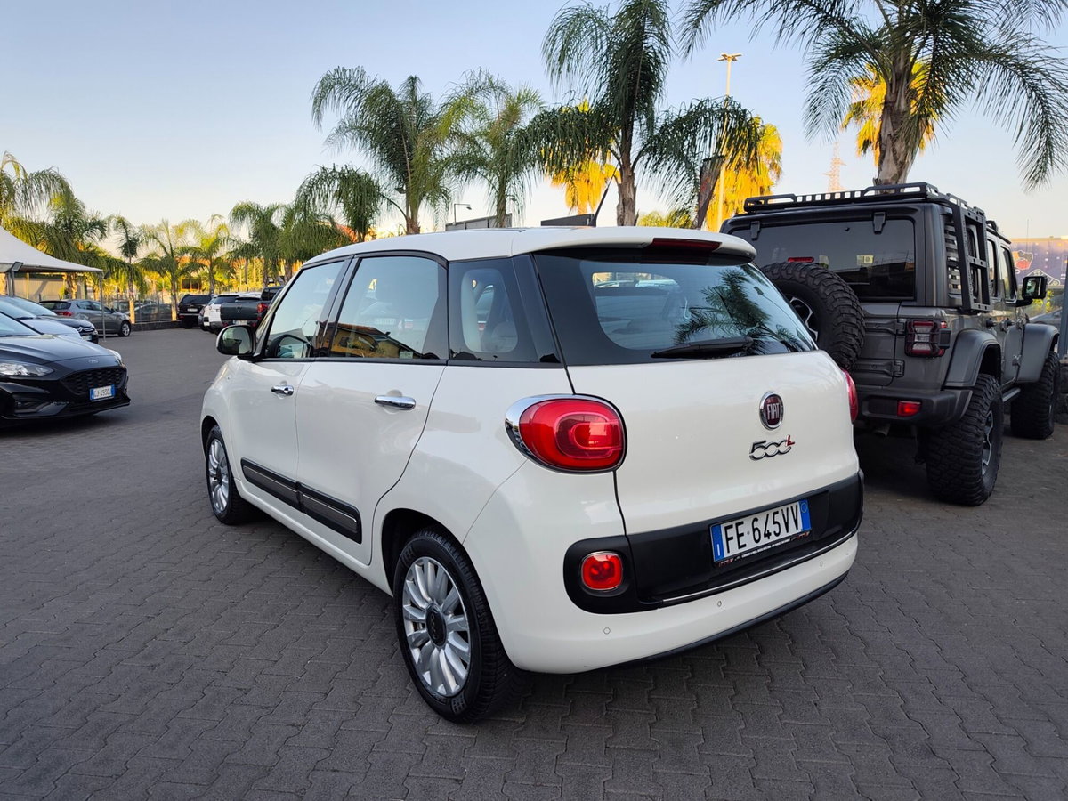 Fiat 500L 1.3 Multijet 95 CV Dualogic Lounge (4)