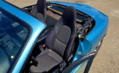 Mazda MX-5 1.6i 16V cat Rainbow (7)