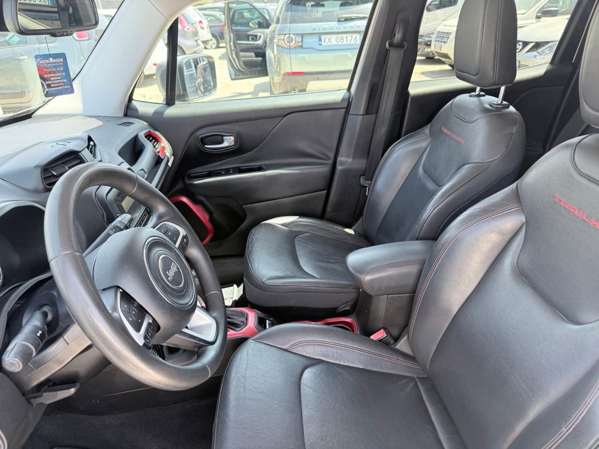 Jeep Renegade 2.0 Mjt 170CV 4WD Active Drive Low Trailhawk (10)