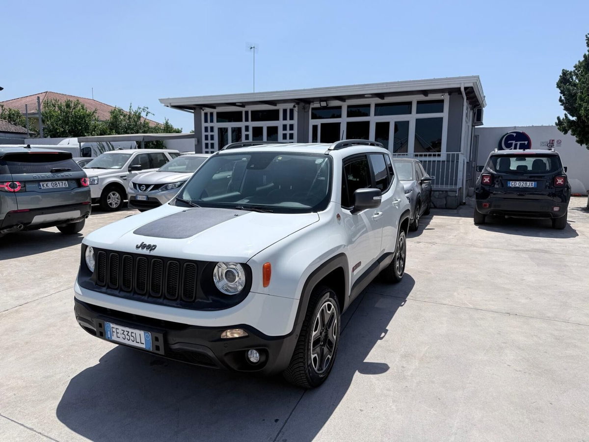 Jeep Renegade 2.0 Mjt 170CV 4WD Active Drive Low Trailhawk (2)
