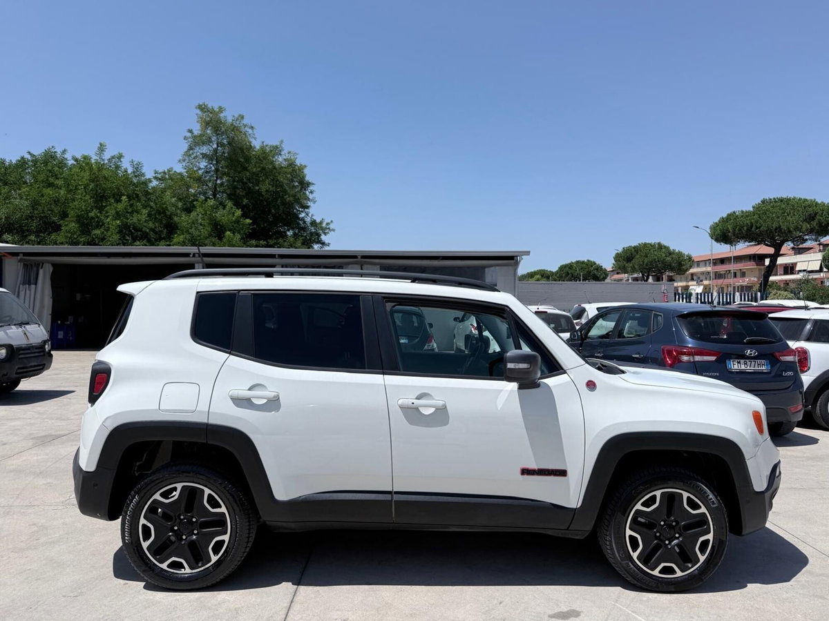 Jeep Renegade 2.0 Mjt 170CV 4WD Active Drive Low Trailhawk (7)