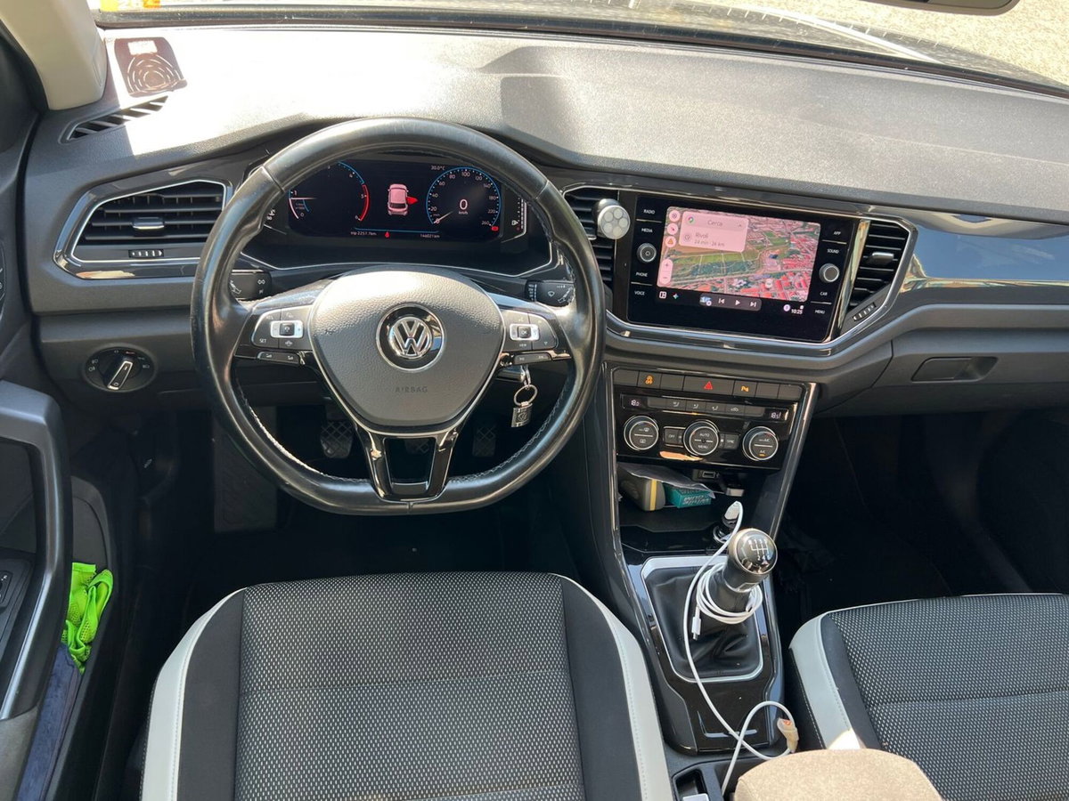 Volkswagen T-Roc 1.6 TDI SCR Advanced BlueMotion Technology (20)