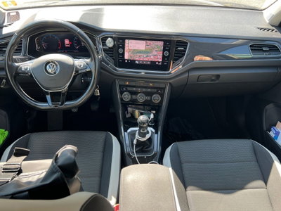 Volkswagen T-Roc 1.6 TDI SCR Advanced BlueMotion Technology (9)
