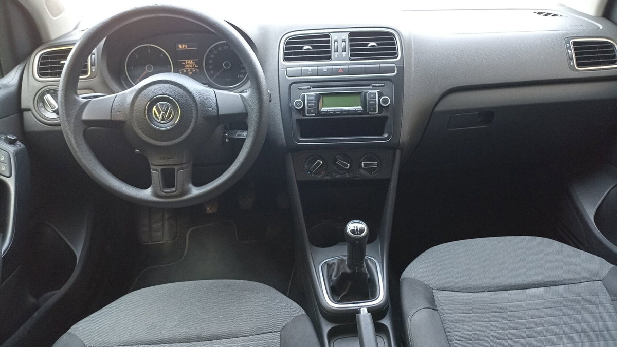 Volkswagen Polo 1.6 TDI 90CV DPF 5 porte Comfortline (20)