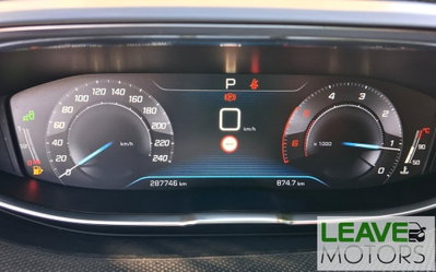 Peugeot 5008 BlueHDi 130 S&S EAT8 GT Line (10)