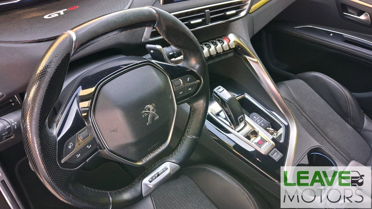 Peugeot 5008 BlueHDi 130 S&S EAT8 GT Line (12)