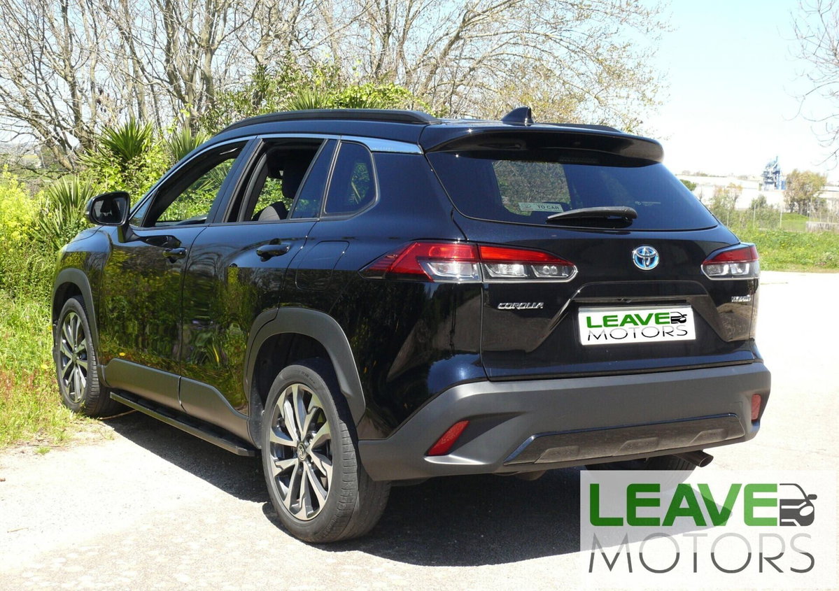 Toyota Corolla Cross Hybrid 2.0 Hybrid 197 CV E-CVT Lounge Light (7)