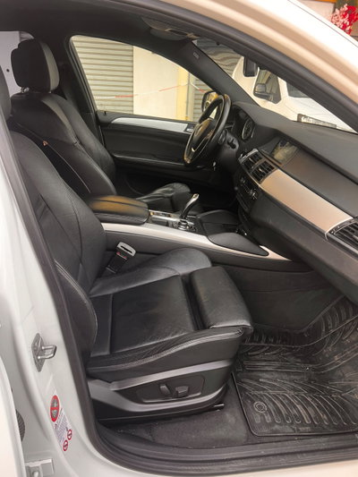 BMW X6 xDrive30d Attiva (19)