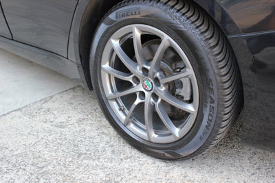 Alfa Romeo Giulia 2.2 Turbodiesel 136 CV AT8 Business (19)