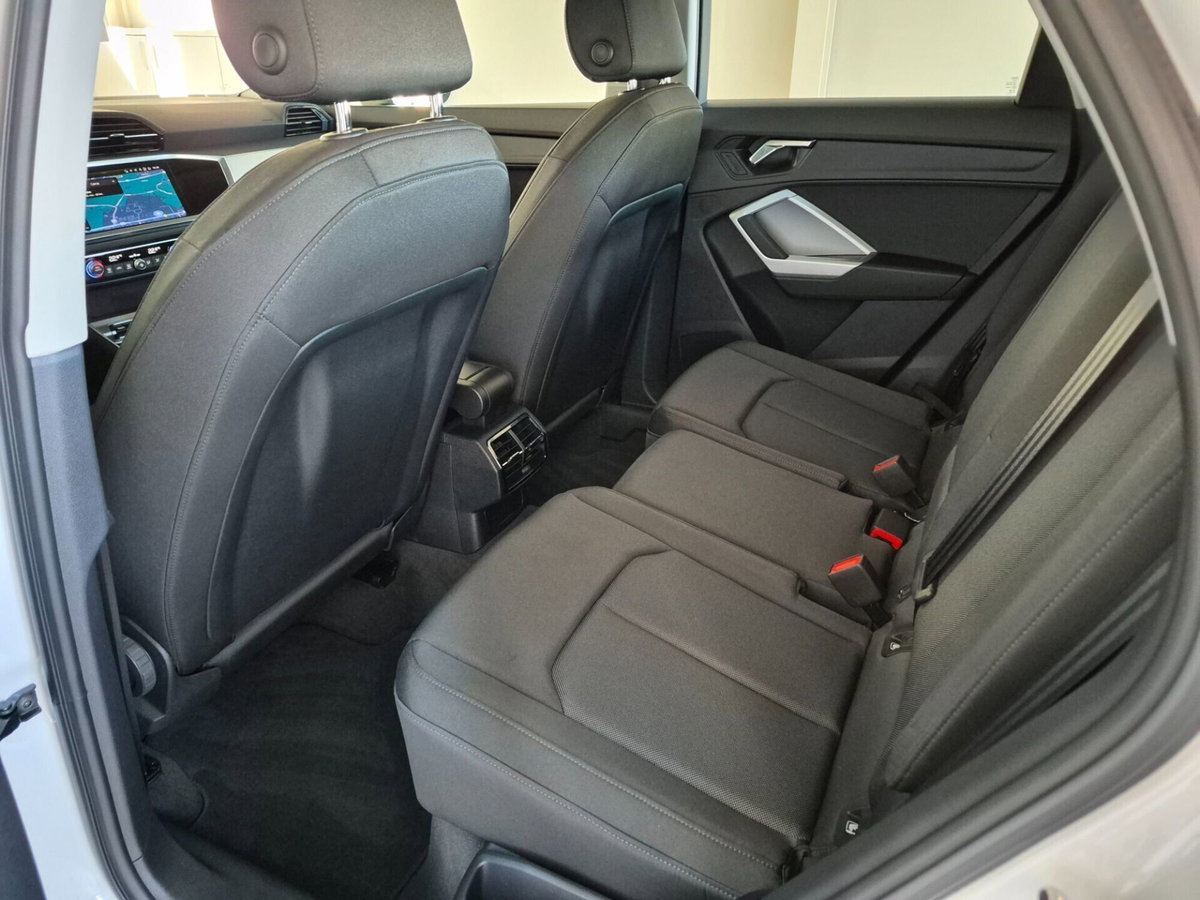 Audi Q3 Sportback 35 TFSI S line edition (11)