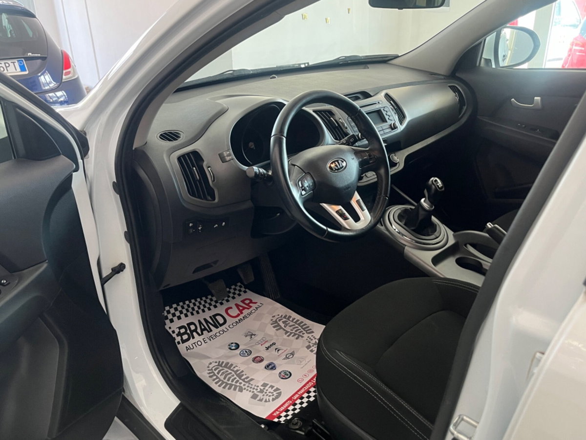 Kia Sportage 1.7 CRDI VGT 2WD Cool (11)