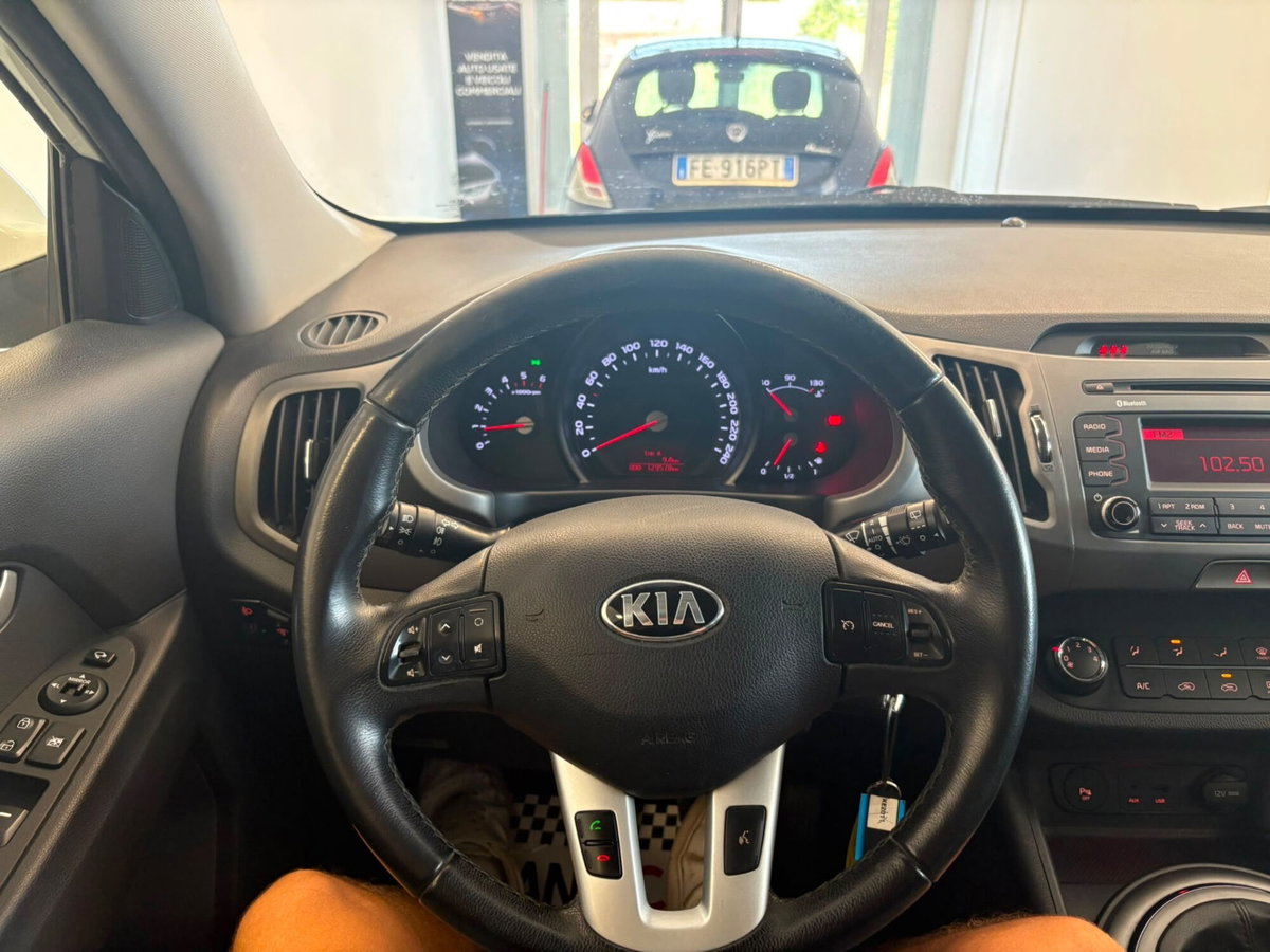 Kia Sportage 1.7 CRDI VGT 2WD Cool (12)