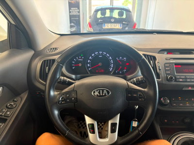Kia Sportage 1.7 CRDI VGT 2WD Cool (12)