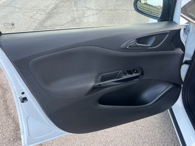 Opel Corsa 1.3 CDTI 95CV F.AP. 3 porte b-color (9)