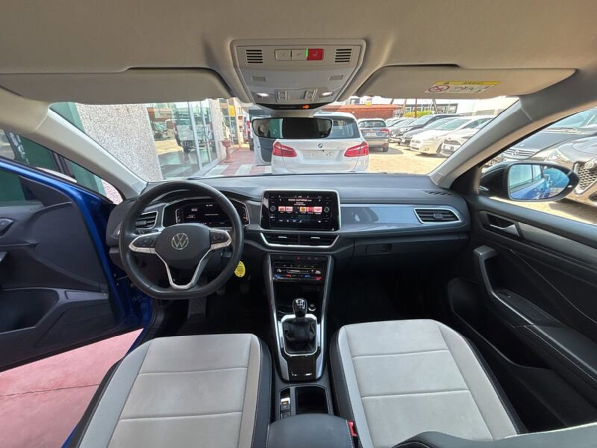 Volkswagen T-Roc 1.0 TSI Style (13)