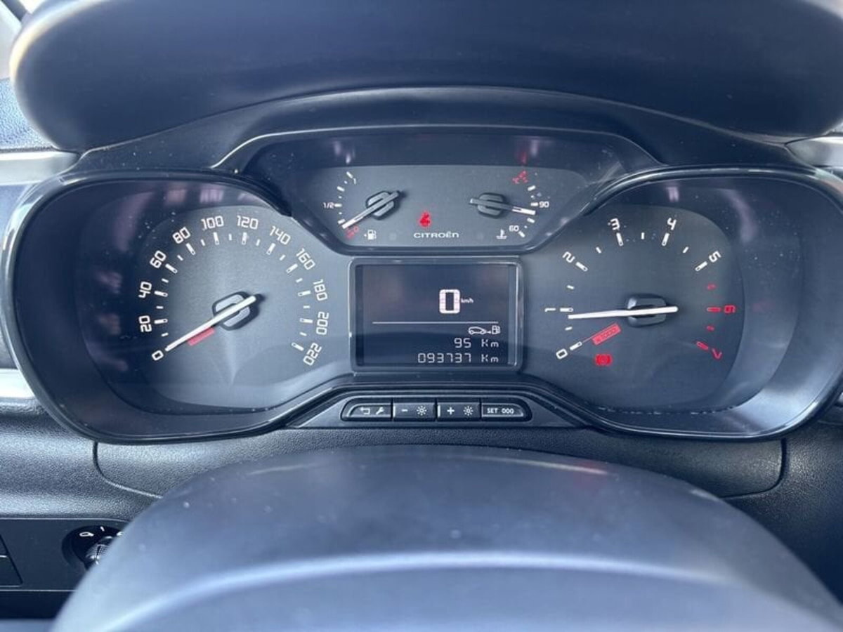 Citroen C3 PureTech 82 S&S Shine (14)