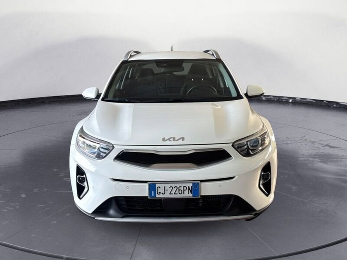 Kia Stonic 1.0 T-GDi 100 CV MHEV MT Style (2)