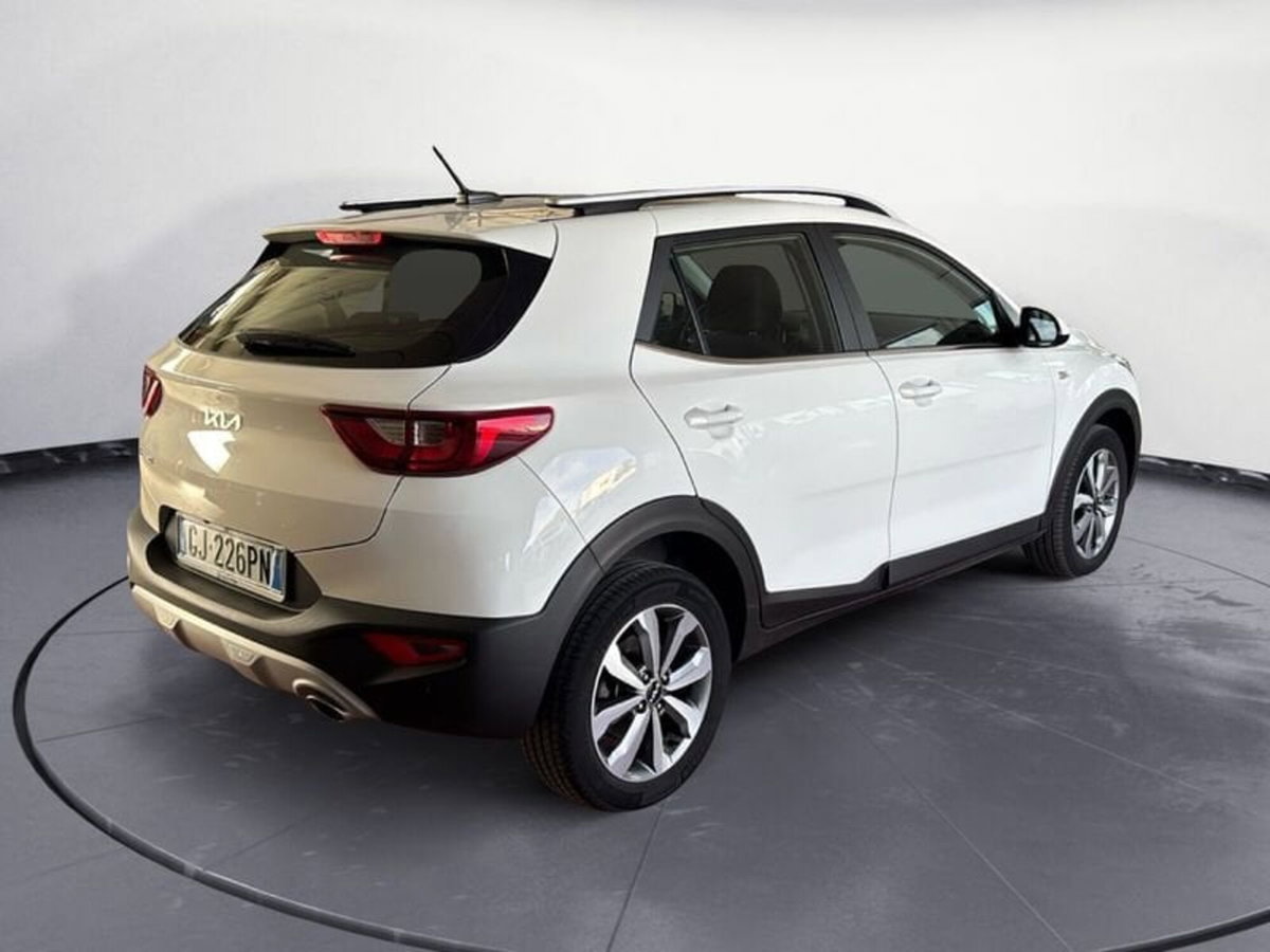 Kia Stonic 1.0 T-GDi 100 CV MHEV MT Style (5)