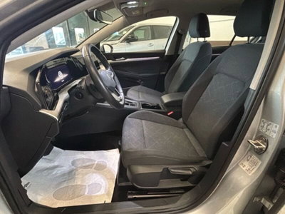 Volkswagen Golf 1.5 eTSI 130 CV EVO ACT DSG Life (11)