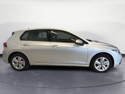 Volkswagen Golf 1.5 eTSI 130 CV EVO ACT DSG Life (8)