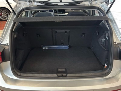 Volkswagen Golf 1.5 eTSI 130 CV EVO ACT DSG Life (9)