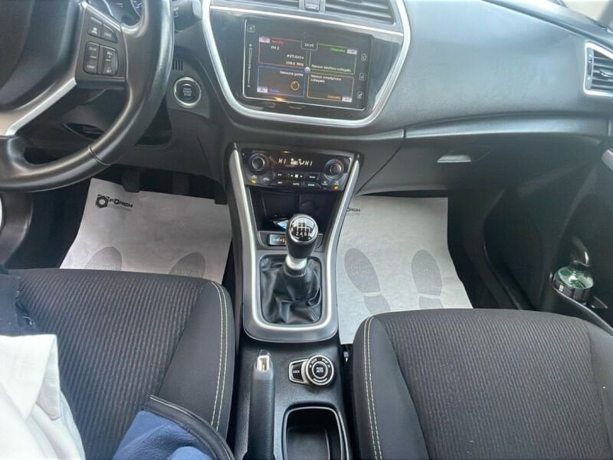 Suzuki S-Cross 1.6 DDiS 4WD All Grip Cool (15)